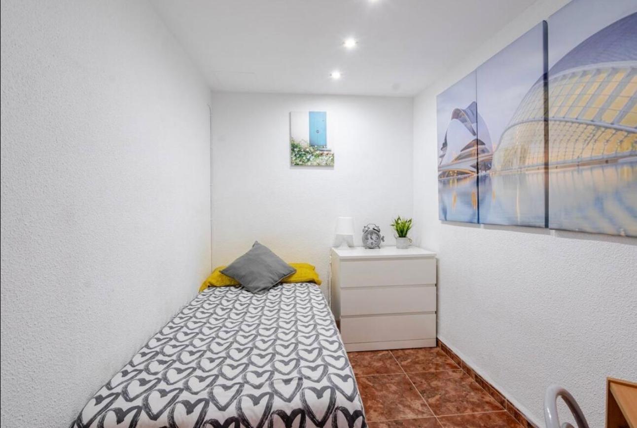 My House Apartment Валенсия Екстериор снимка
