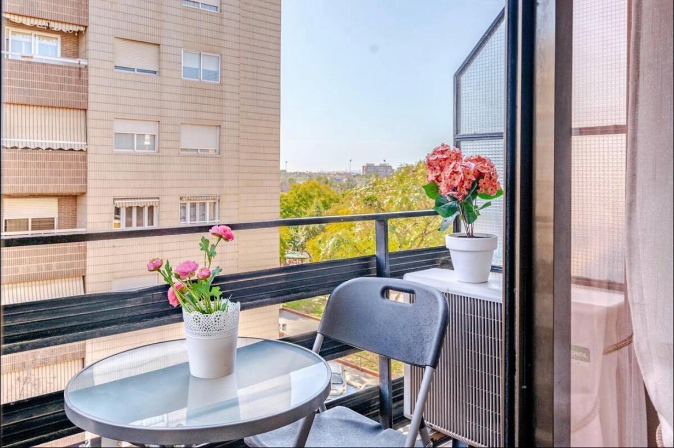 My House Apartment Валенсия Екстериор снимка