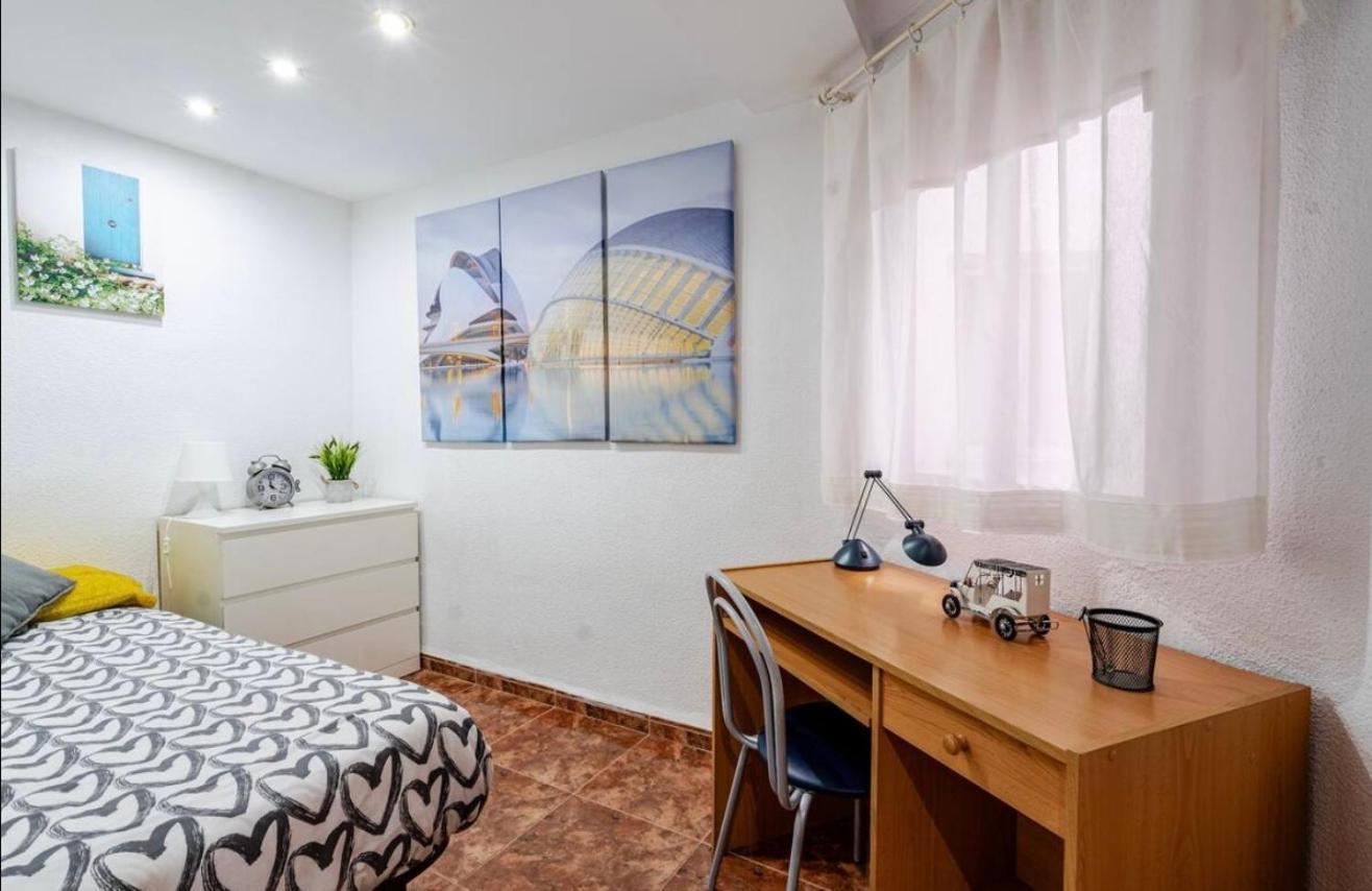 My House Apartment Валенсия Екстериор снимка